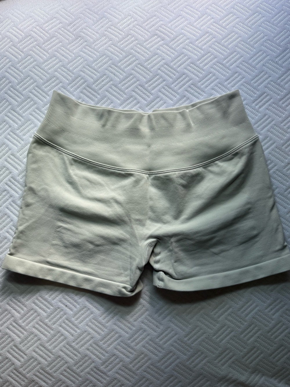 High-Rise Women's Athletic Shorts - White/Light Gray